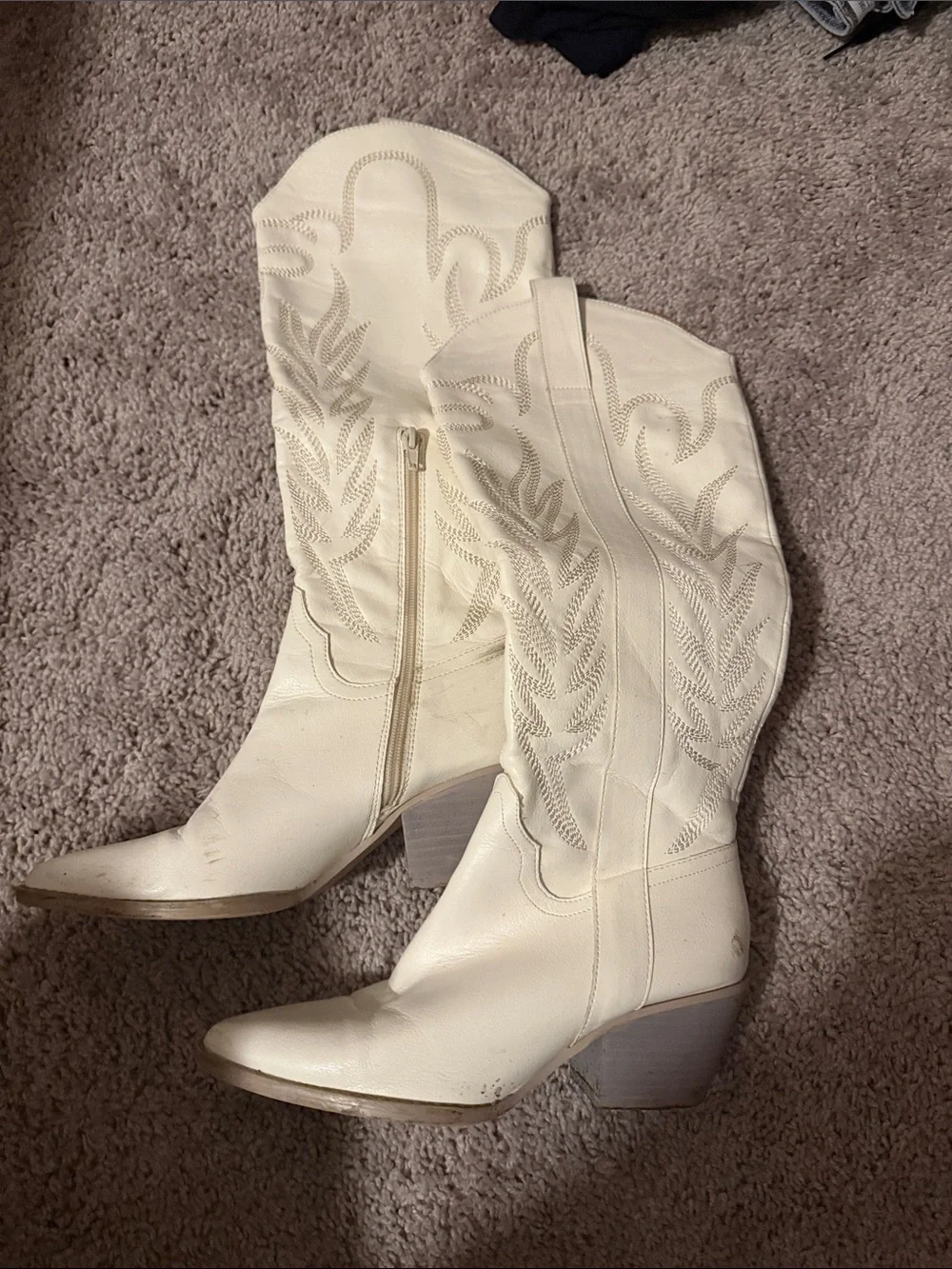 White Embroidered Western Mid-Calf Boots - Picture 1 of 2